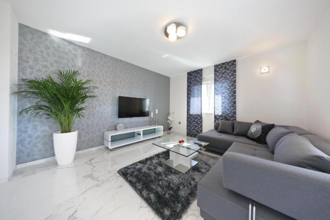 Luxury Majpruz Suites I Задар Екстериор снимка